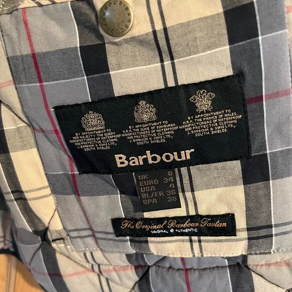 Barbour Black Quilted Puffer Jacket - Picture 2 of 9